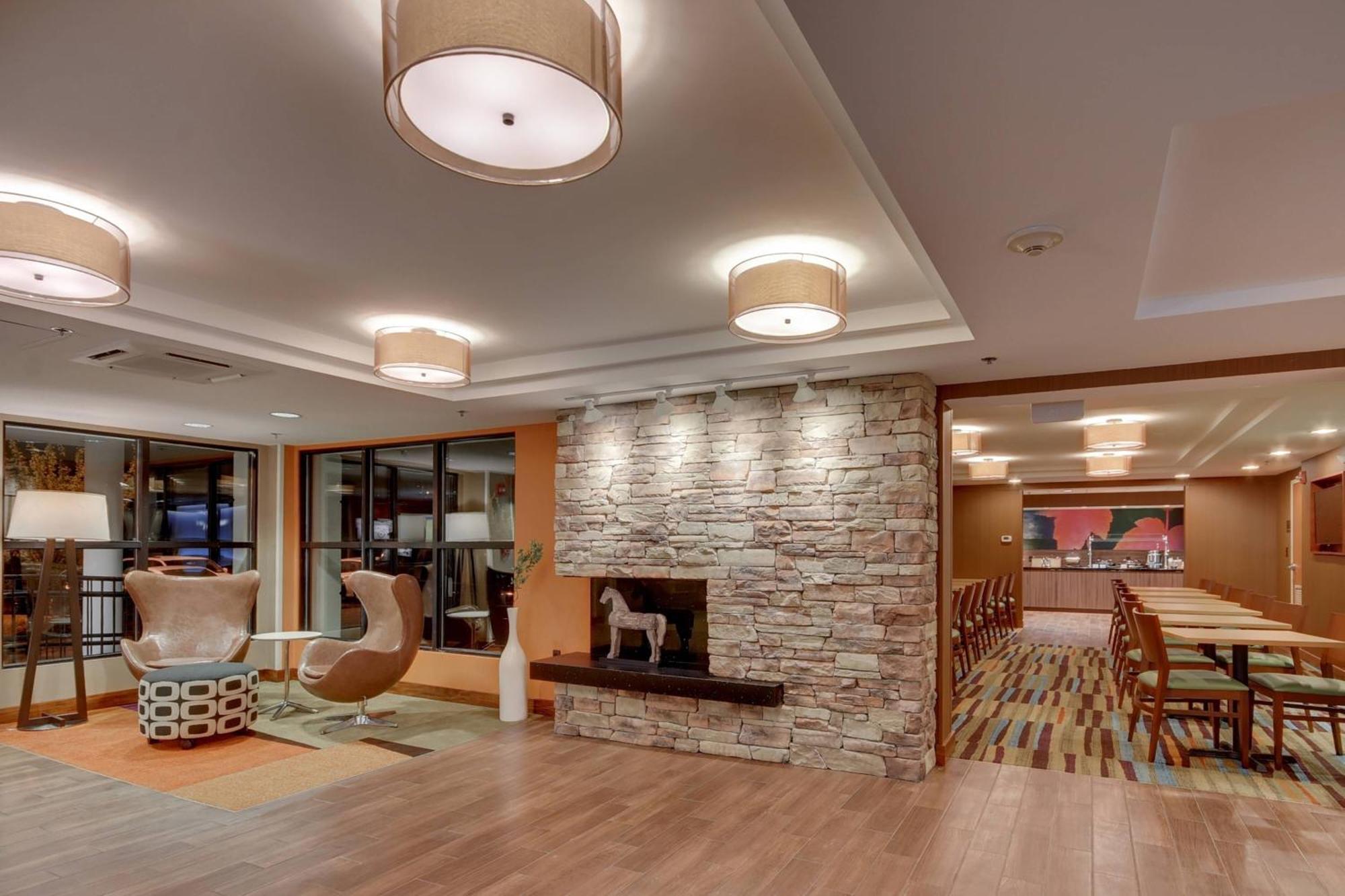 Fairfield Inn By Marriott Amesbury Exterior foto